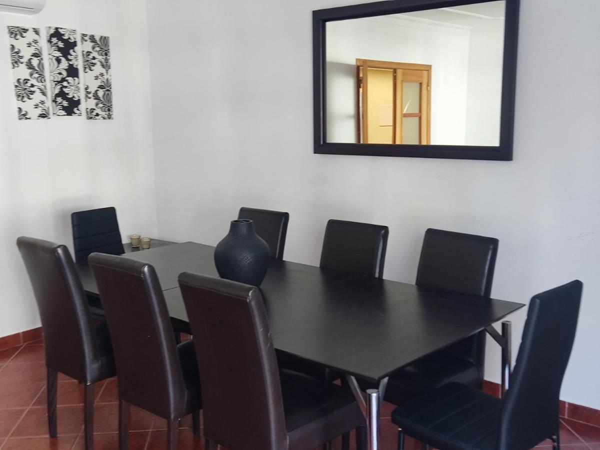 Large Duplex Pool View Albufeira