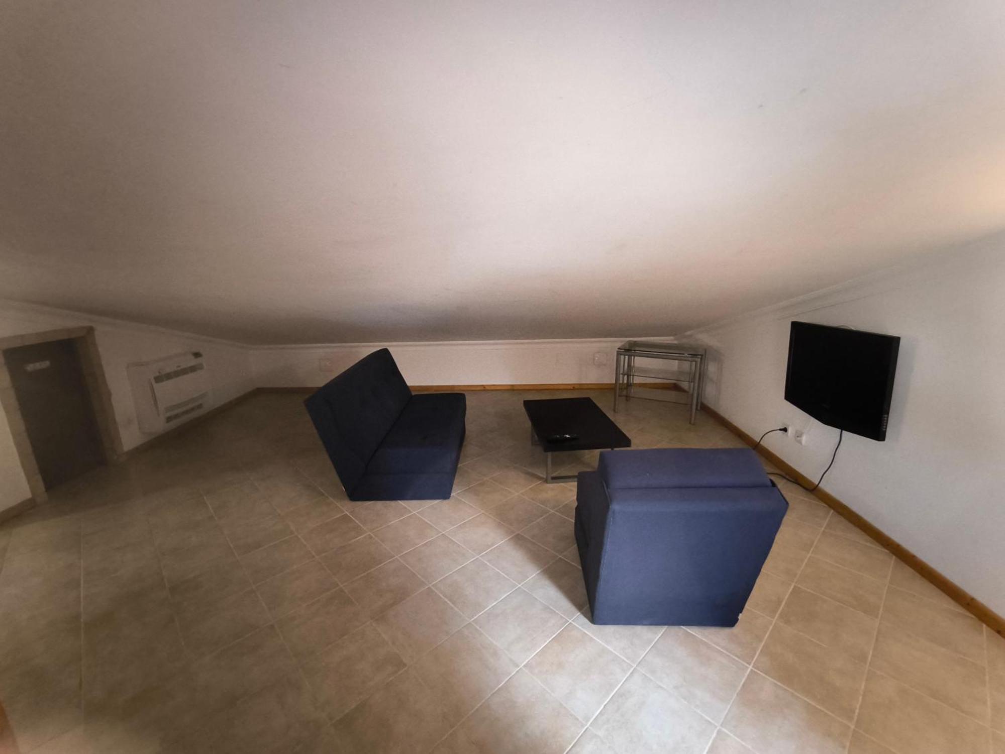 Large Duplex Pool View Apartment *